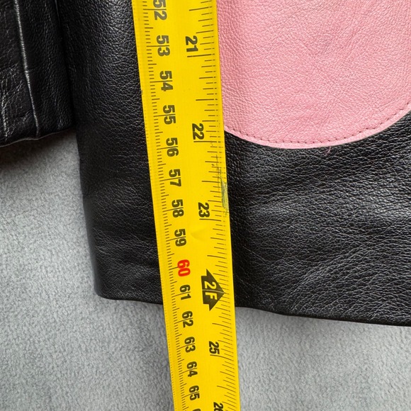 Belle Sport Womens Black Genuine‎ Leather Pink Circle Patch Jacket Size L - Picture 5 of 7